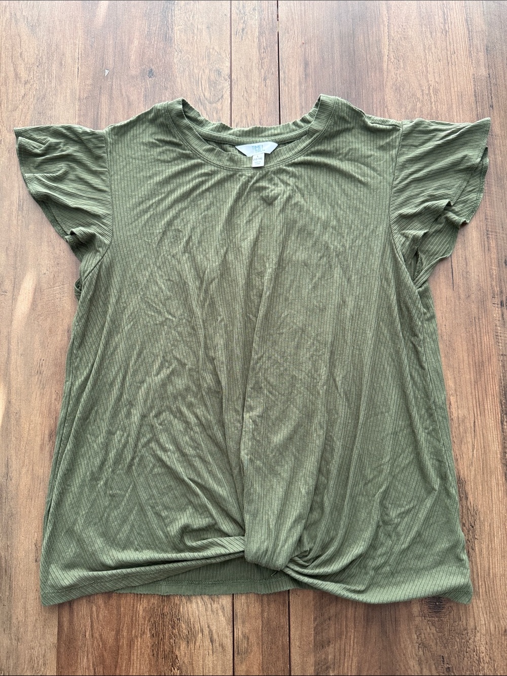 Time and Tru Olive Green Knot Front Short Sleeve Tee